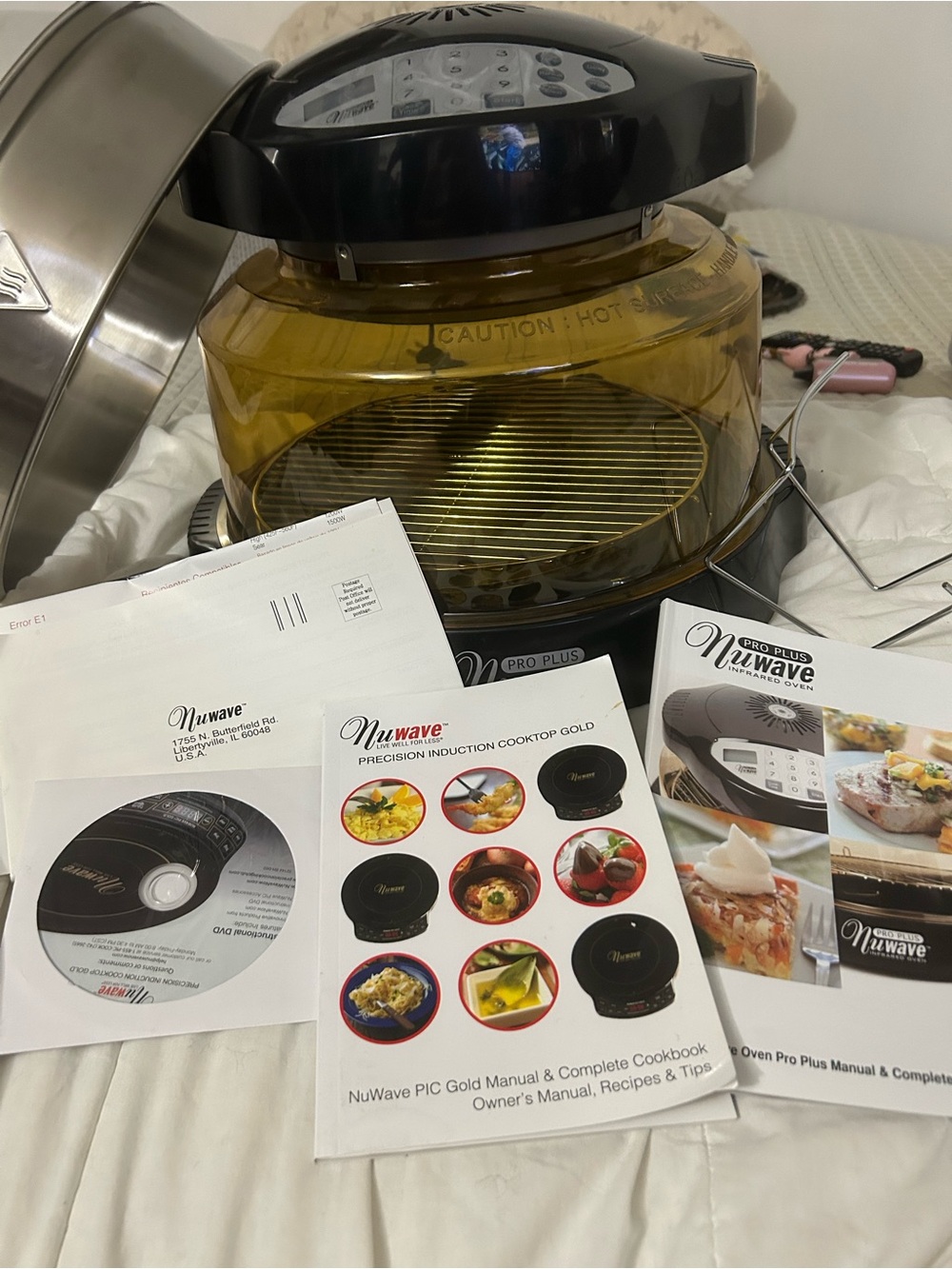 NuWave Pro Plus Halogen Air Oven in Black & Gold